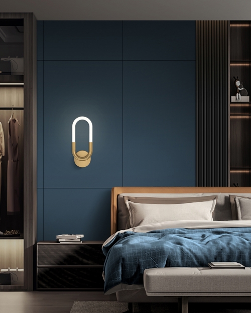 Loop Brass Wall