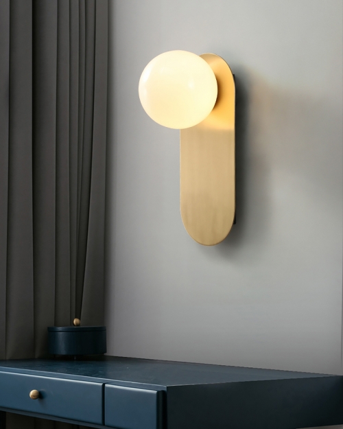 Queen Brass Wall